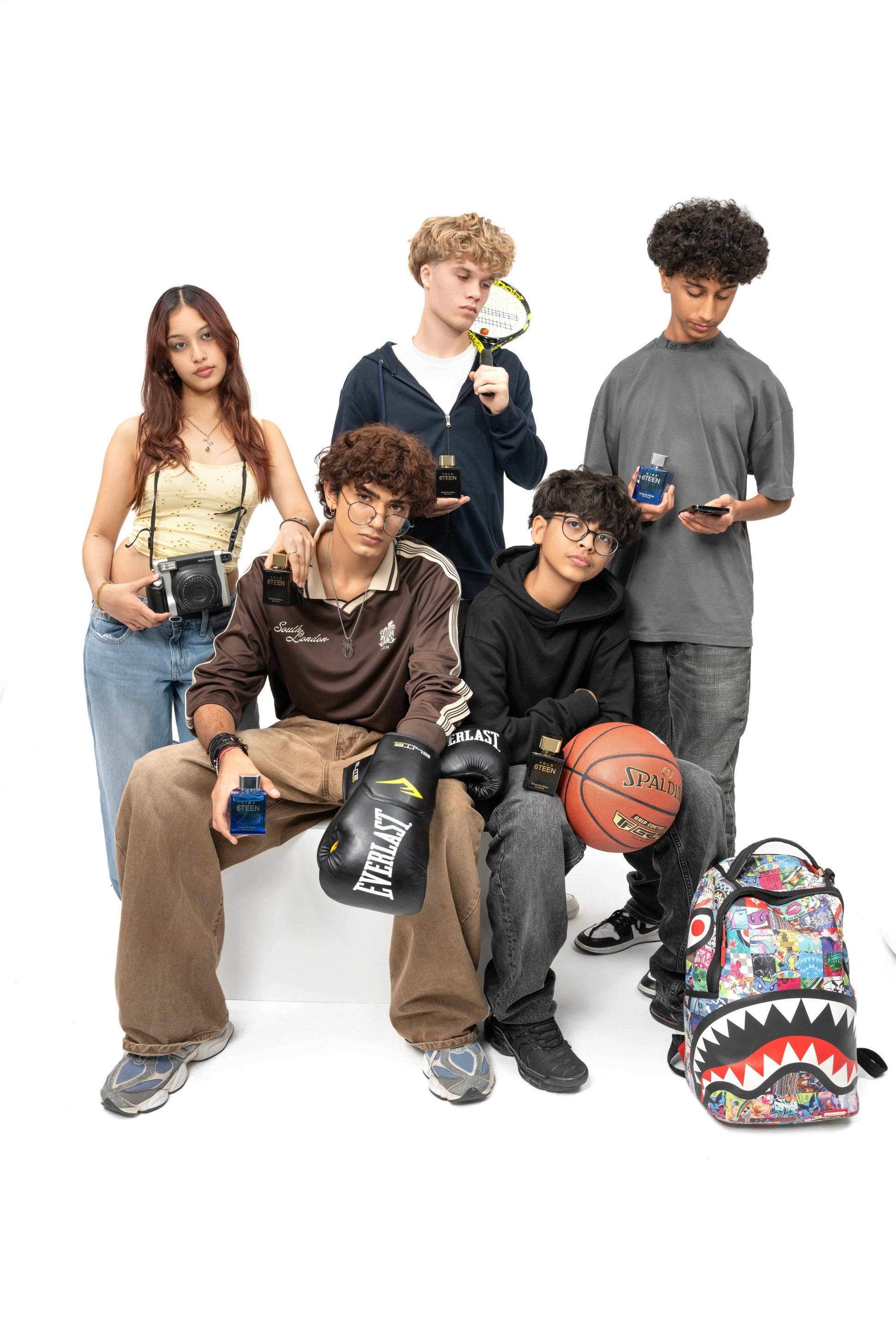 6teen Perfumes Dubai Models